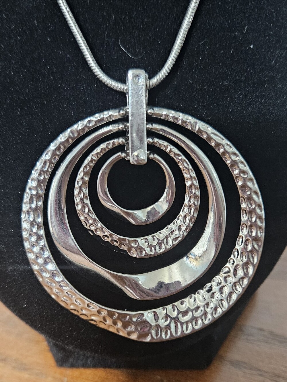 Silver-Tone Concentric Circle Pendant Necklace - Women Jewelry